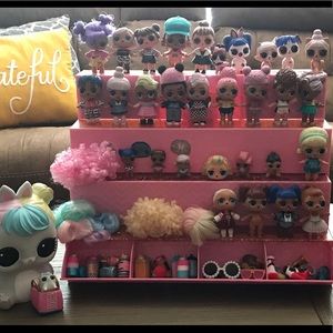 LOL Collection Set Plus Display Stand included